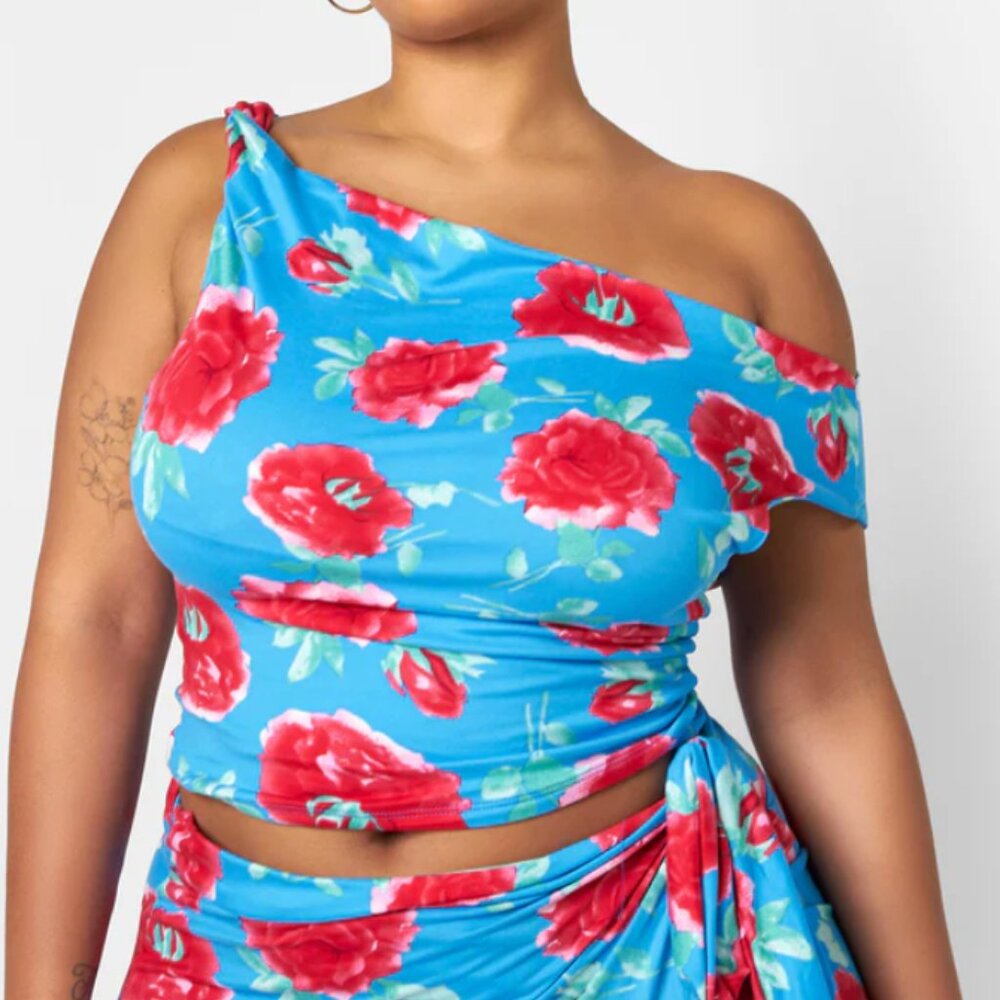 NWOT Rebdolls Camila Floral Top 2X (18-20)